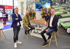 Branco Kok and Stef van der Linden of Hortimat had a visit from Nico van Egmond (middle) of Repatec.